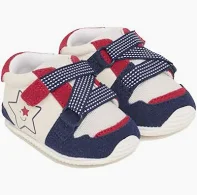 Scarpe sportive gattini